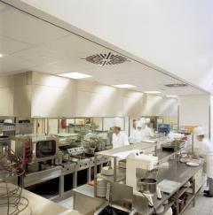 лаборатория со светильниками Экофон Hygiene Lavanda T5 C3