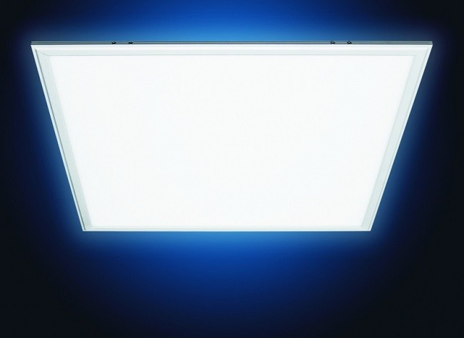потолочный светодиодный светильник-панель
